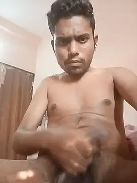 Snapshot of maharashtra_boy_mh19 chatting on May 21, 10:55 am maharashtra boy mh19 online show from May 21, 10:55 am