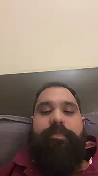 beerboy2222 online show from April 14, 7:31 pm