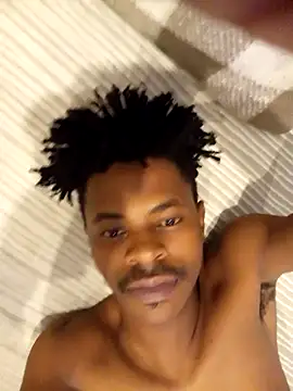 Snapshot of ZEEGOON chatting on February 19, 4:25 pm ZEEGOON online show from February 19, 4:25 pm