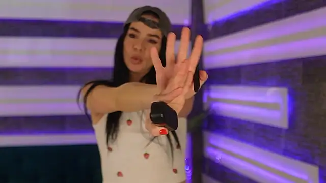 SkyMusee  online show from February 20, 1:22 pm