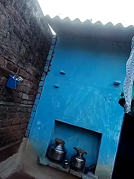 Snapshot of Shivani_39 chatting on February 21, 11:44 am Shivani 39 online show from February 21, 11:44 am