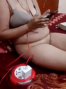 Snapshot of princess_model chatting on May 8, 5:18 pm princess model online show from May 8, 5:18 pm
