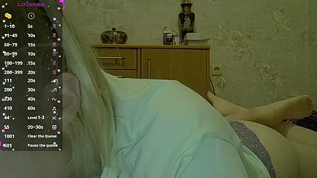 CurvyWild Lady30 online show from February 28, 3:46 pm