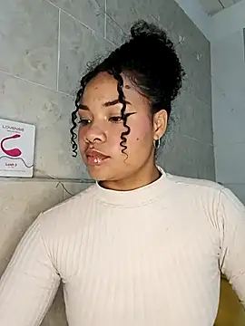 Snapshot of BrianaSweetxxx chatting on February 21, 2:56 am BrianaSweetxxx online show from February 21, 2:56 am