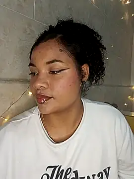 Snapshot of BrianaSweetxxx chatting on February 28, 2:56 am BrianaSweetxxx online show from February 28, 2:56 am