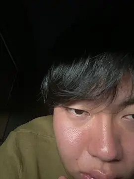 Snapshot of hibi0875 chatting on May 14, 7:31 pm hibi0875 online show from May 14, 7:31 pm