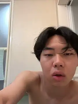 Snapshot of hibi0875 chatting on May 21, 2:57 pm hibi0875 online show from May 21, 2:57 pm