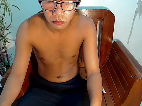 shopiaxox1 online show from February 26, 6:56 am