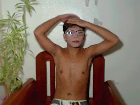 shopiaxox1 online show from March 3, 7:03 am