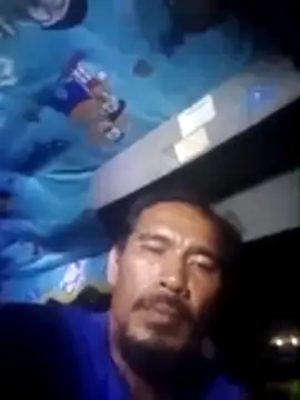 yusufmhd896 online show from February 8, 3:59 pm