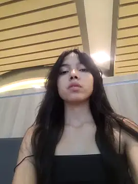 Snapshot of jadelaurent chatting on May 28, 11:02 pm jadelaurent online show from May 28, 11:02 pm