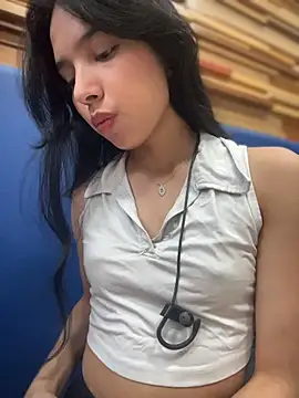 jadelaurent online show from July 28, 7:39 pm