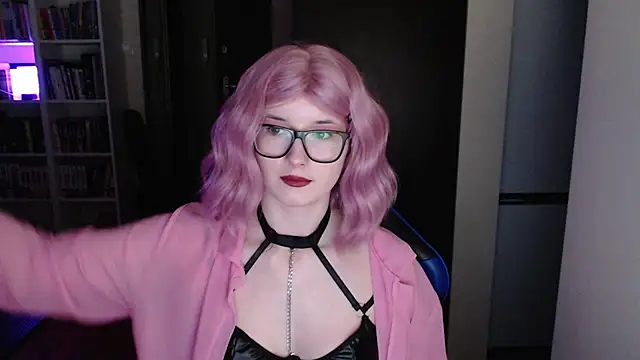 LunaXcherry online show from March 25, 5:41 pm