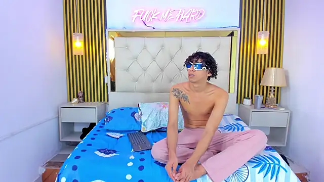 Adventurous Boys online show from April 7, 6:08 pm