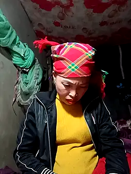 Snapshot of NAINKUTE chatting on February 11, 12:32 pm NAINKUTE online show from February 11, 12:32 pm