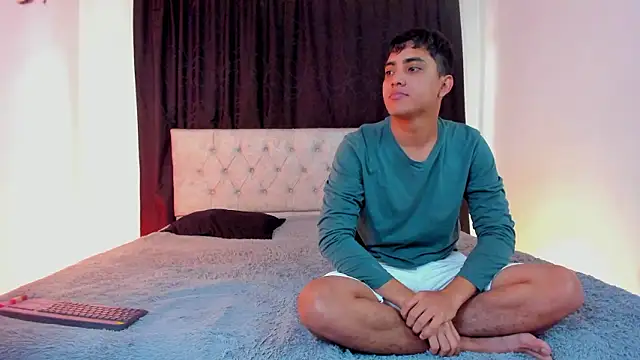 Snapshot of cataleya_rioss chatting on February 22, 7:12 pm cataleya rioss online show from February 22, 7:12 pm