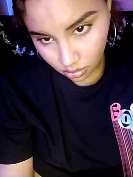 amandaa 21 online show from February 14, 9:55 pm