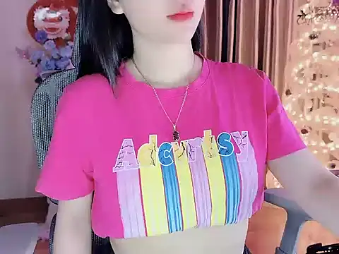 Snapshot of Agnelyn___ chatting on May 16, 11:20 am Agnelyn online show from May 16, 11:20 am