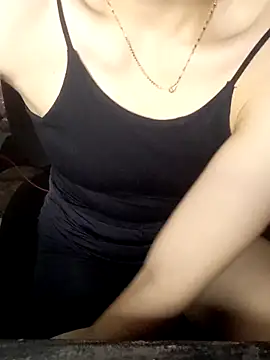 Snapshot of Lavi_sexy07 chatting on April 22, 3:13 pm Lavi sexy07 online show from April 22, 3:13 pm