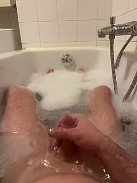 Snapshot of DeN_strip chatting on February 13, 8:49 pm DeN strip online show from February 13, 8:49 pm