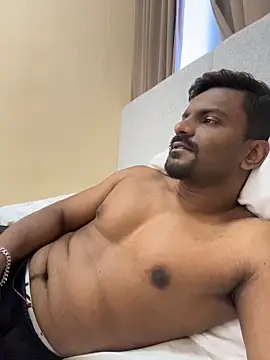 Snapshot of bhagihero chatting on February 14, 10:01 am bhagihero online show from February 14, 10:01 am