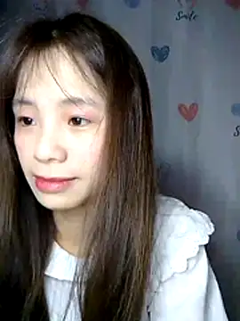 Snapshot of -Bada- chatting on February 14, 11:45 pm -Bada- online show from February 14, 11:45 pm