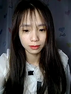 Snapshot of -Bada- chatting on February 15, 10:50 pm -Bada- online show from February 15, 10:50 pm