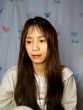 Snapshot of -Bada- chatting on February 18, 1:56 am -Bada- online show from February 18, 1:56 am