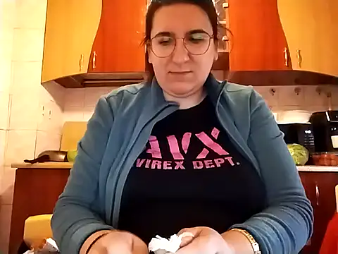 dana92vat online show from February 27, 1:22 pm