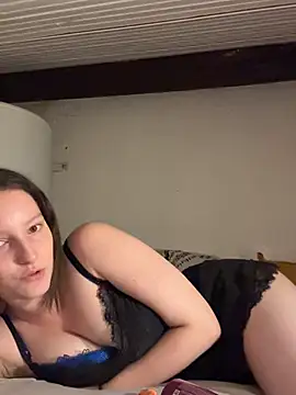 Snapshot of Mis-Elisa96 chatting on July 3, 10:16 pm Mis-Elisa96 online show from July 3, 10:16 pm