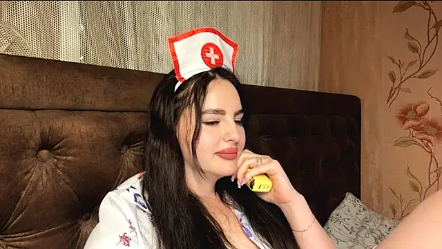 Snapshot of charmybae chatting on February 25, 4:05 pm charmybae online show from February 25, 4:05 pm