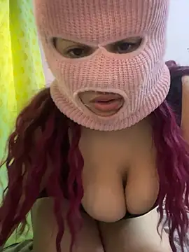 faettaa online show from March 3, 12:11 pm