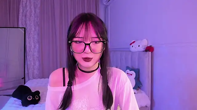 Snapshot of ariyastar chatting on May 2, 2:00 pm ariyastar online show from May 2, 2:00 pm