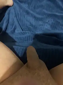 Snapshot of tardecaliente chatting on February 27, 7:58 pm tardecaliente online show from February 27, 7:58 pm