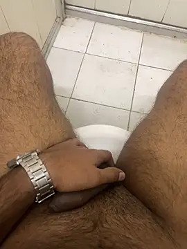 Snapshot of Dazzling_dude chatting on February 11, 6:02 pm Dazzling dude online show from February 11, 6:02 pm