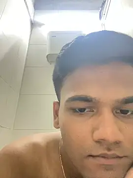 Snapshot of Dazzling_dude chatting on March 26, 8:58 pm Dazzling dude online show from March 26, 8:58 pm