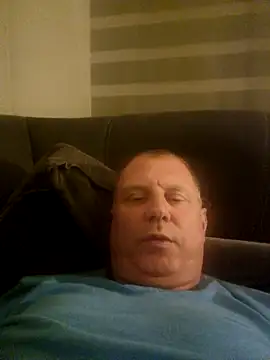 Snapshot of Demik71 chatting on March 3, 11:43 pm Demik71 online show from March 3, 11:43 pm