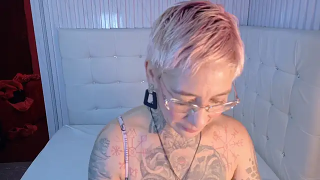 Everlyn sexx online show from March 1, 3:36 pm