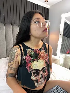 Lanadelrey 1 online show from March 4, 12:11 pm