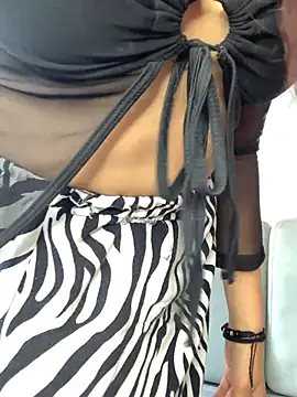 Snapshot of VelariaSoft chatting on March 3, 1:17 pm VelariaSoft online show from March 3, 1:17 pm