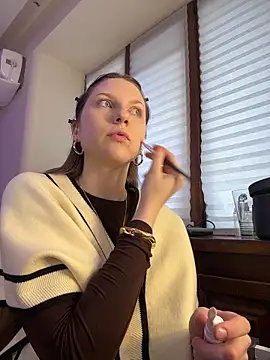 Snapshot of YourSweetArya chatting on February 22, 1:31 pm YourSweetArya online show from February 22, 1:31 pm