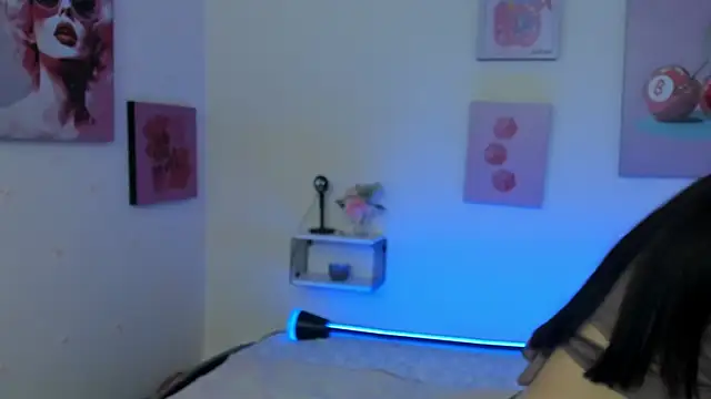 AnnyCotton online show from April 15, 7:32 pm