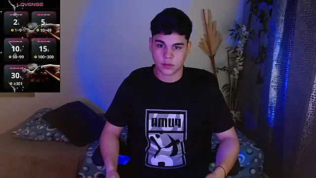 eithan jonnes online show from March 31, 8:09 pm