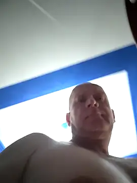 sk8brd snwbrd no snitch online show from February 19, 1:12 am