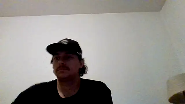 Snapshot of Tallhungandcloudy chatting on February 17, 7:27 am Tallhungandcloudy online show from February 17, 7:27 am