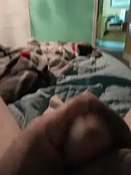 Snapshot of scott12347762 chatting on May 20, 10:49 pm scott12347762 online show from May 20, 10:49 pm