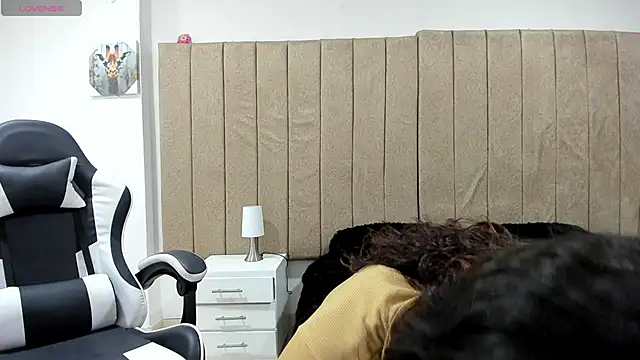 Snapshot of valery_slim18 chatting on February 26, 11:15 pm valery slim18 online show from February 26, 11:15 pm