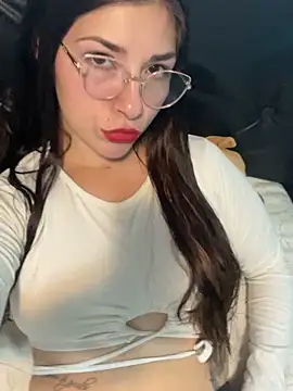 Luna33- online show from April 21, 5:39 pm