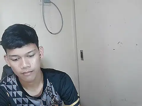 Snapshot of UrAsian_Turjak chatting on May 14, 2:57 pm UrAsian Turjak online show from May 14, 2:57 pm