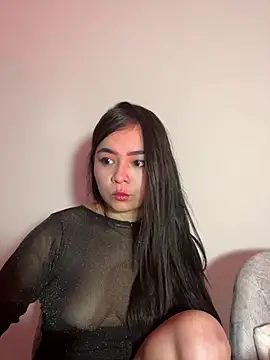 Snapshot of lilithjones222 chatting on February 25, 6:34 am lilithjones222 online show from February 25, 6:34 am